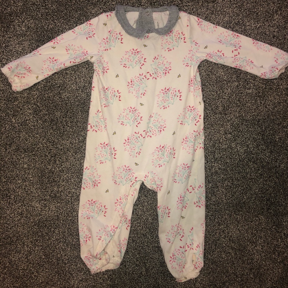 Burt’s Bees Baby romper